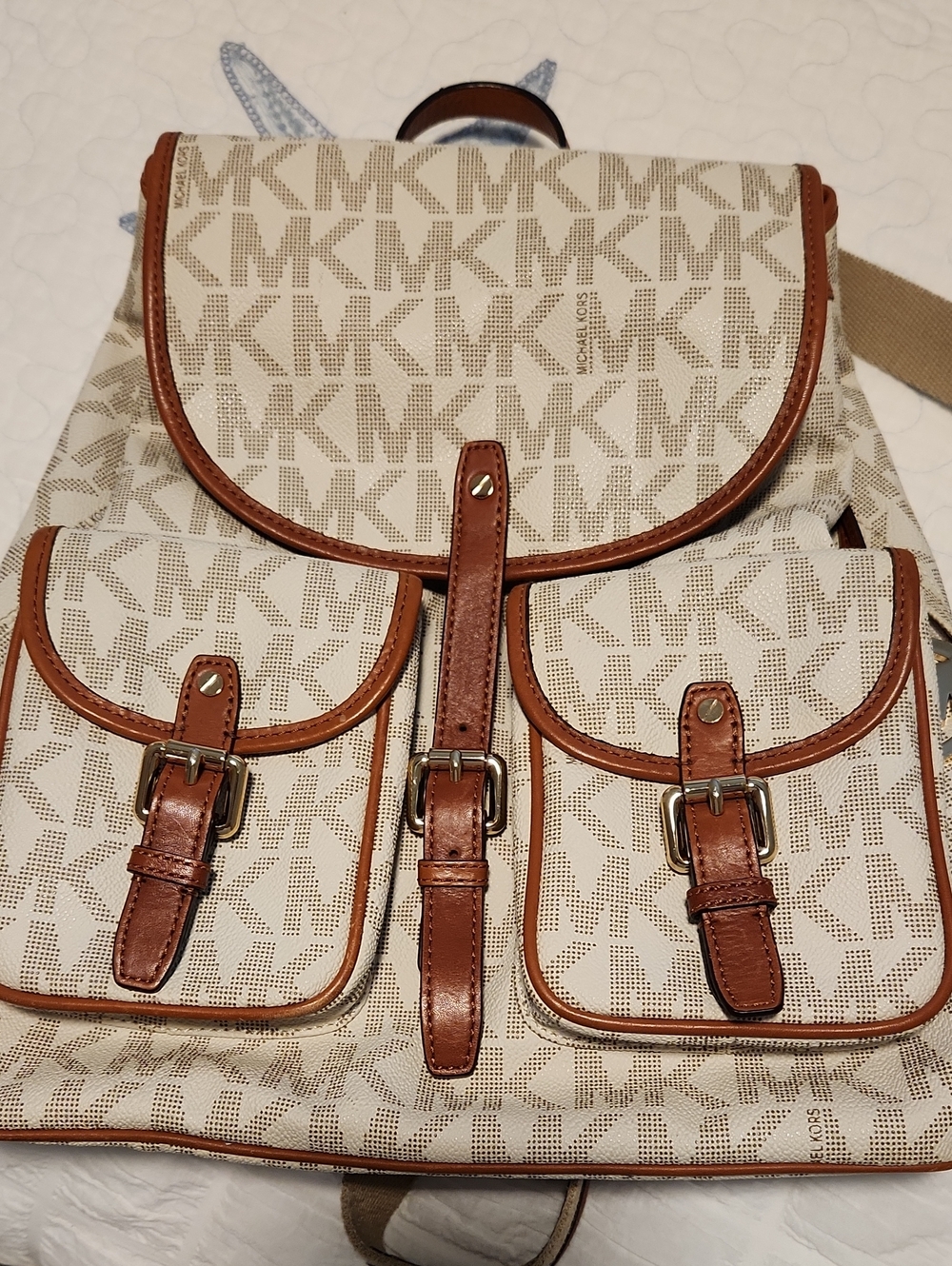 Large Backpak Awesome Condition, Probably used once.